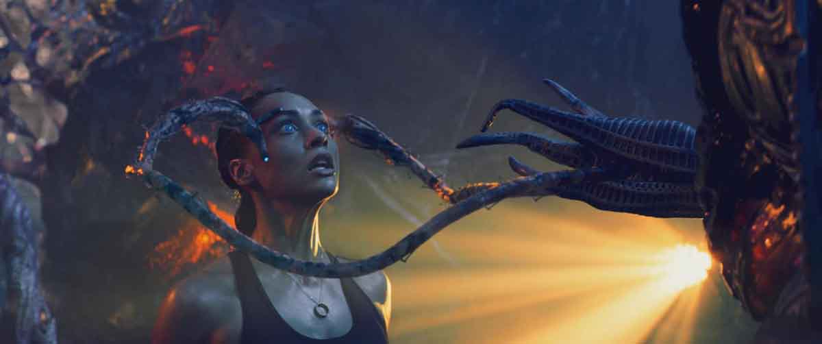 Actor Lindsey Morgan in Skylines (2020)