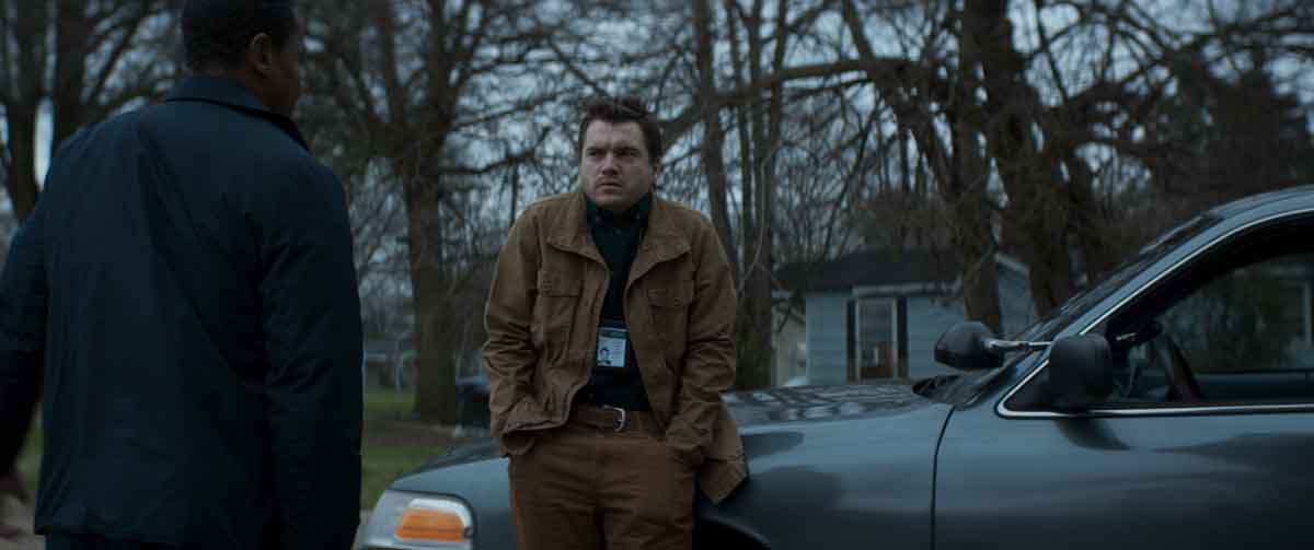 Actor Emile Hirsch in Son (2021)